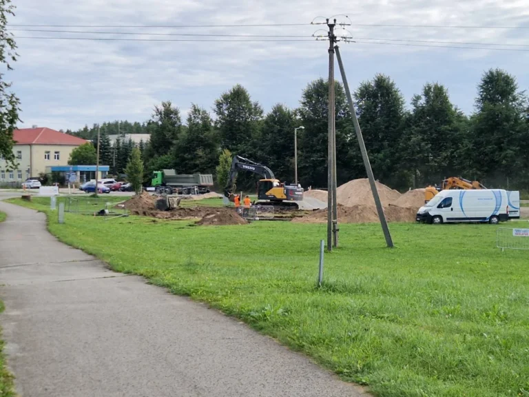 Kuusalu bussipeatuse ja pargi-sõida parkla ehitustööd 2026. aasta augustis
