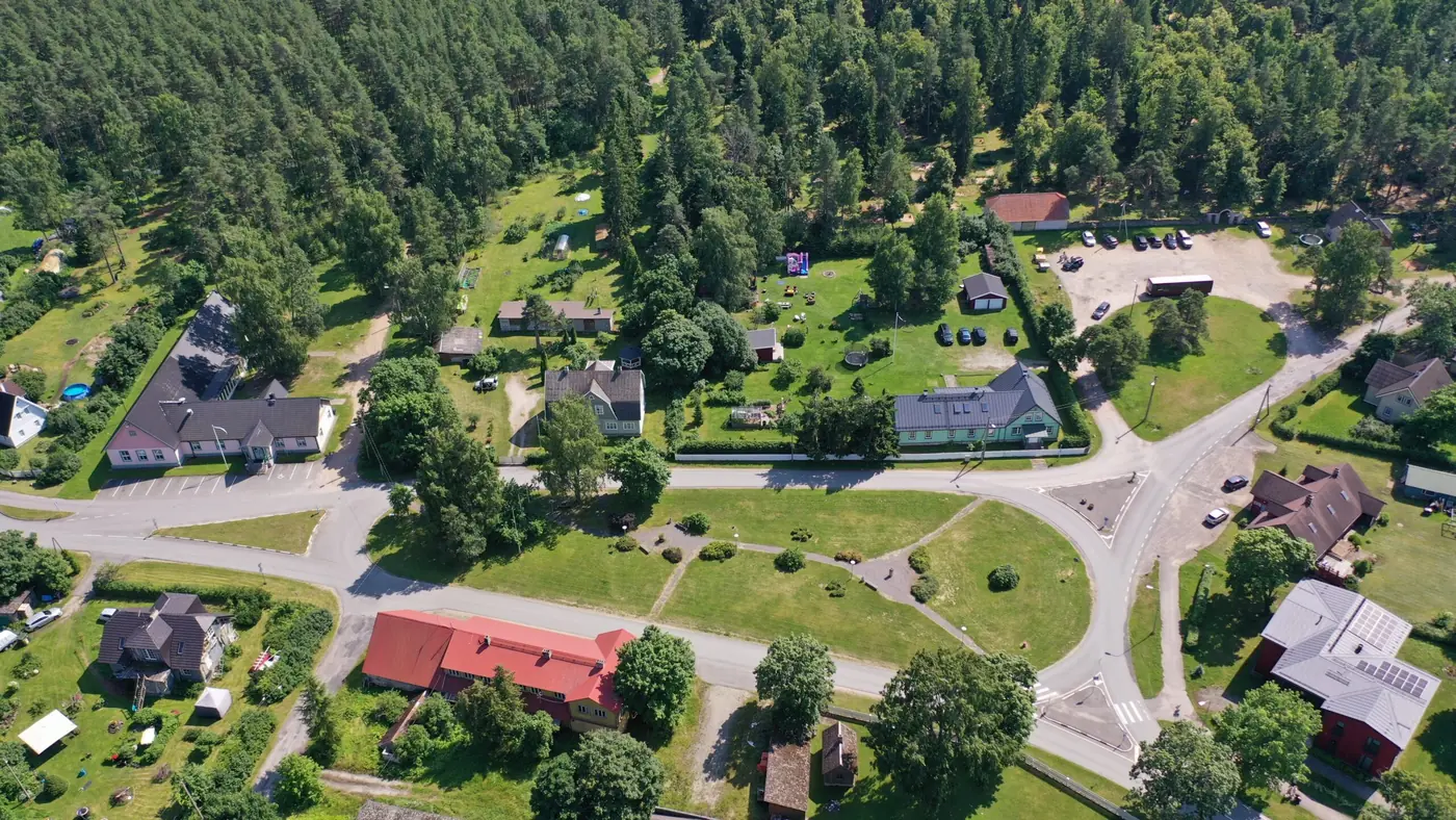 Kuusalu keskväljaku praegune droonivaade